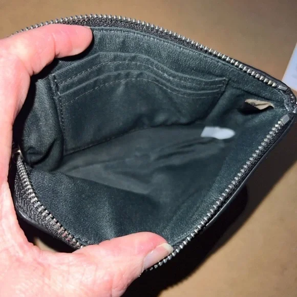 NWT COACH Wallet Corner Zip Wristlet CW964 Pearlized Signature Metallic CrosGrn - Picture 3 of 4